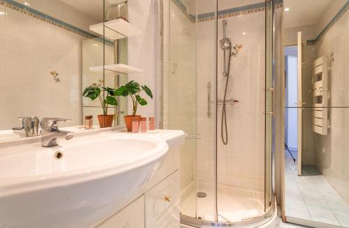 Cannes City Centre Apartment | Le Minerve 3P DEB5515