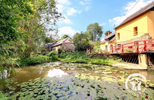 Saint-Erblon Bed & Breakfast | Le moulin de blochet