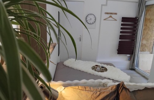 Chavagne Apartment | Le passage secret