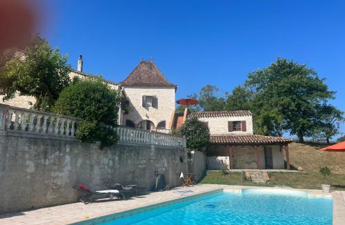 Belveze House | Le Perchoir