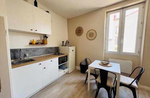 Castres Apartment | Le Petit Boursiers - hyper centre