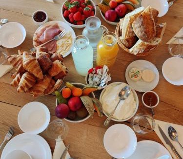 Cales Hotel | Le Petit Relais