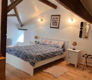 Beaulieu-sur-Sonnette Apartment | Le Plantier 1