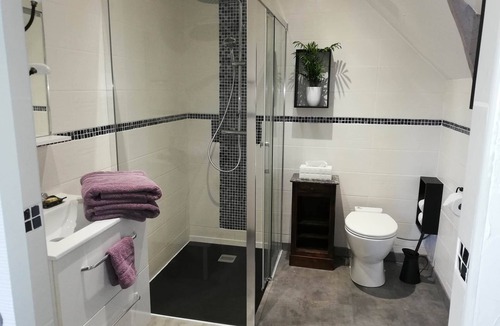 Tour-de-Faure House | LE POTZ" 1 double room