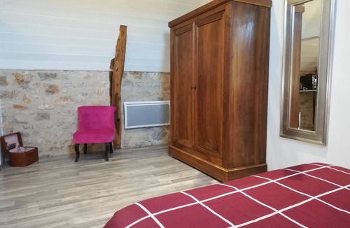 Tour-de-Faure House | LE POTZ" 1 double room