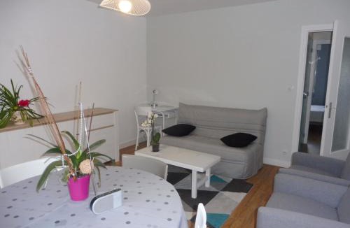 Dinan Apartment | Le Pressoir
