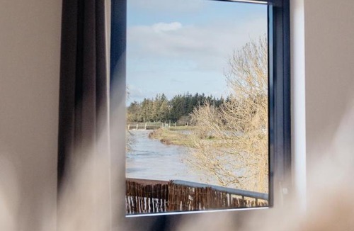 Pont Rean Apartment | Le Reflet des Cygnes