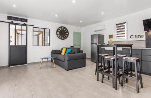 Besse-sur-Issole House | Le Second Paradis