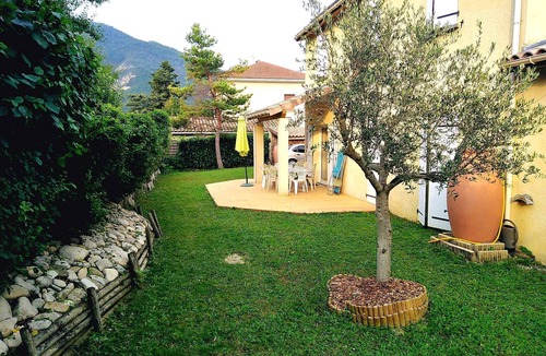 Die House | "Le Second Souffle" Maison Centre-ville de Die, Terrasse, Jardin, Proche Gare