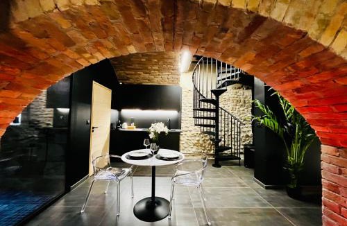 Faubourg Saint-Jacques Apartment | Le Secret de Valence