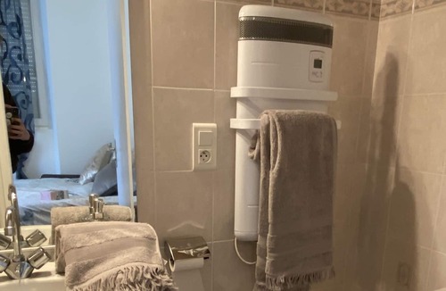Vic-sur-Cere Apartment | LE STUDIO CENTRE VIC entre le LIORAN et AURILLAC