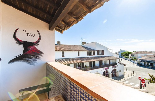 Saintes-Maries-de-la-Mer Apartment | Le Tau splendid 3 room flat with all comfort