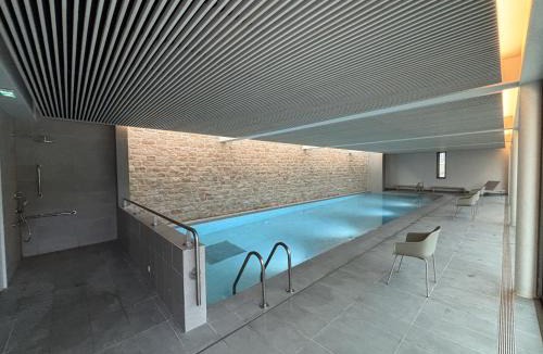 Trebeurden Apartment | LE TAUREAU T3 Trebeurden acces plage piscine et vue mer