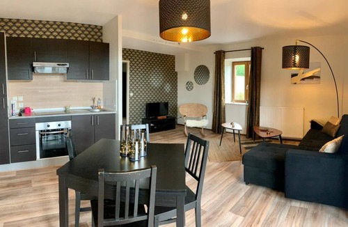 Veranne Apartment | LE VIALLON - GITE LE PAPILLON - 50M² - PRIVATE TERRACE