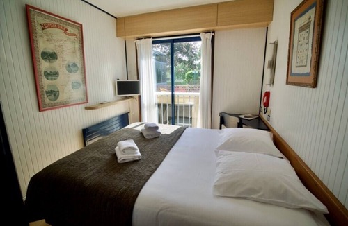 Cleunay Hotel | Le Voltaire