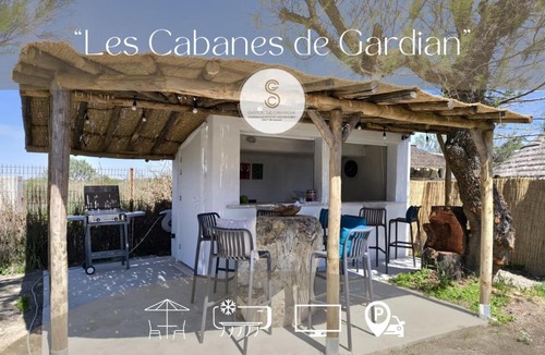 Saintes-Maries-de-la-Mer House | Les Cabanes de Gardian - Saintes-Maries-de-la-Mer - Camargue- Arles