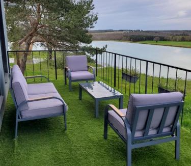 Rouffignac-Saint-Cernin-de-Reilhac Apartment | Les Cabanes de Rouffignac