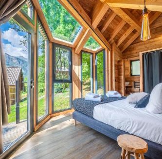 Saint-Jean-Saint-Nicolas Cabin | Les chalets d'Éléna