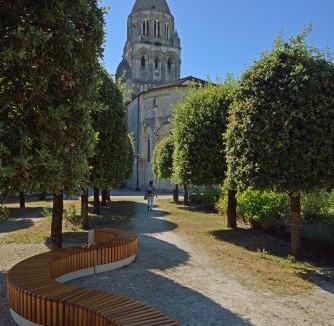 Saintes Hotel | Les Chambres de l'Abbaye