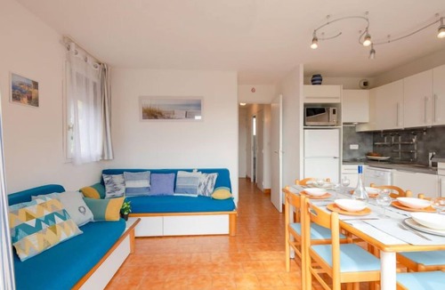 La Nartelle Apartment | Les Coteaux de la Nartelle by Interhome