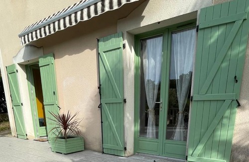 Vienne Apartment | Les Cyprès