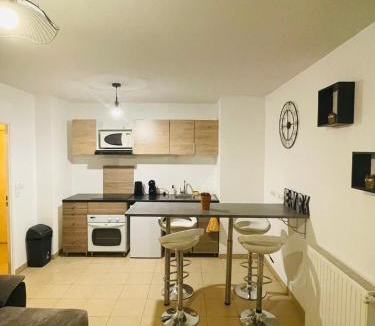 Saint-Mauront Apartment | Les docks libres sud