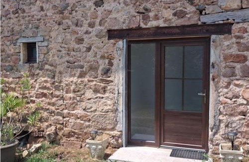 Dompierre-les-Ormes House | Les Gîtes de Sophinette