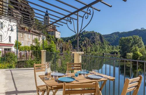 Ambialet House | Les Gîtes du Rocher et de la Boucle du Tarn