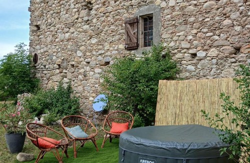 Chabestan House | Les Gîtes Du Saro