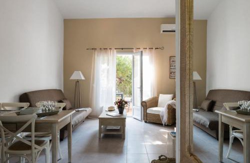 Port Grimaud Apartment | Les Jardins de la Mer