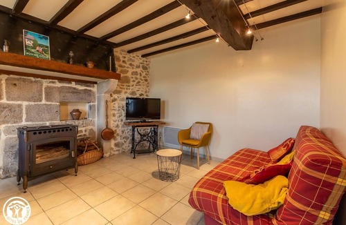 Saint-Julien-la-Geneste House | Les Moissons - Saint-julien-la-geneste