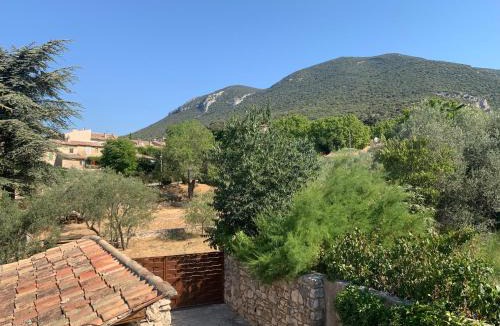Rustrel Bed & Breakfast | Les Moineaux