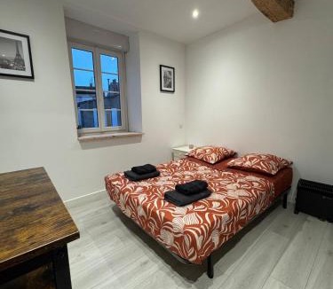 Limoux Apartment | Les Perles de Limoux -Studio Centre Climatiseur Wifi Parking Gratuit