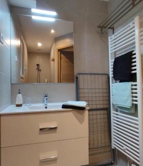 Saint-Martin-de-Bromes Bed & Breakfast | Les Terrasses du Castelleras - Chambres d'hôtes