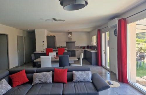 Plaisians House | Les Villas Dorées - Villa Soleil face au Mont Ventoux