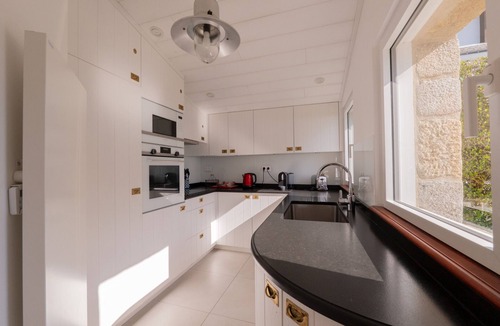 Saint-Philibert Ski Chalet | Lighthouse cottage 3* – exceptional seaview
