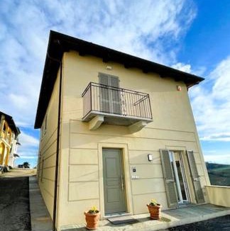 Cisterna d'Asti House | LOCANDA del BRICCO pt
