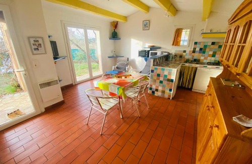 Lorgues House | Location climatisée, piscine, chiens acceptés, jardin clôturé, parking, provence , wifi