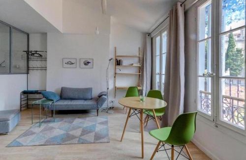 Thiers Apartment | Loft cosy & balcon ensoleillé au cœur de Marseille