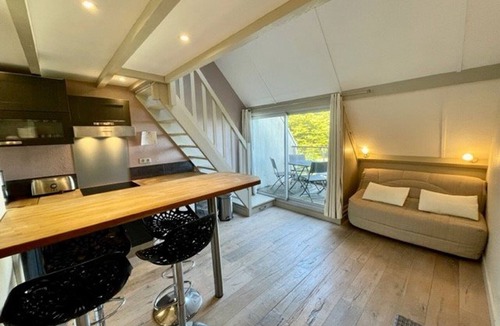 Saint-Pierre-Quiberon Apartment | Loft studio with sea view balcony, pet-friendly, parking, Saint-Pierre-Quiberon