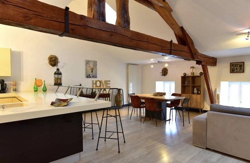 Saint-Savinien Apartment | Loft trend