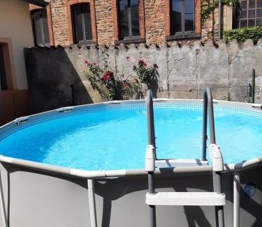 Amplepuis Apartment | Logement Confortable dans résidence privée à Amplepuis