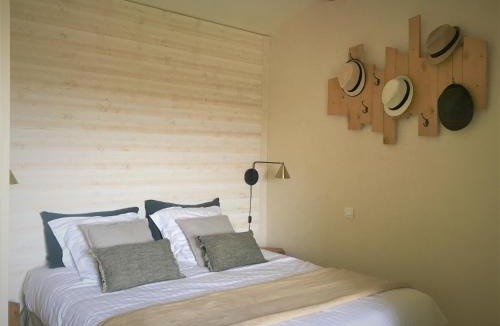 Fontcouverte Bed & Breakfast | Logis de La Brumanderie