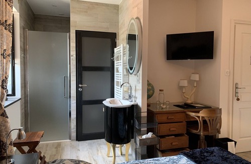 Chauray Bed & Breakfast | Logis de la Roche