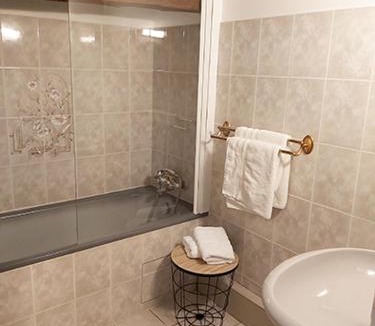 Migron Bed & Breakfast | Logis Des Bessons