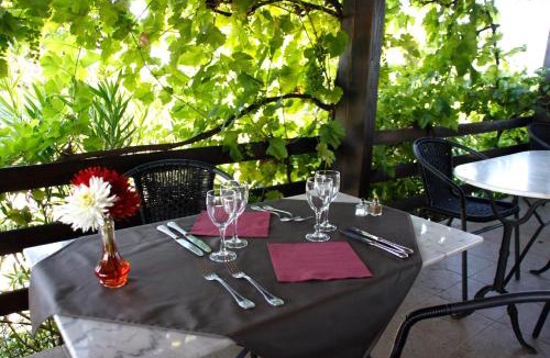 Moissac Hotel | Logis des Crêtes de Pignols