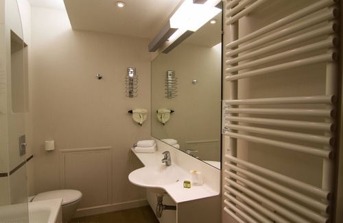 Combourg Hotel | Logis Hôtel du Château - Combourg, Proche Saint-Malo