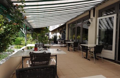 Najac Hotel | Logis Hôtel Le Belle Rive
