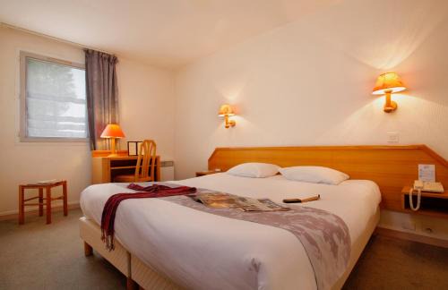 Quimperle Hotel | Logis Hôtel Novalis Quimperlé