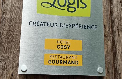 Serignac-sur-Garonne Hotel | Logis Hotel Le Prince Noir